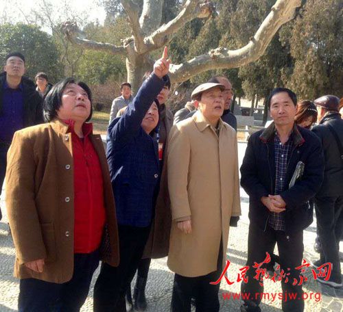 �򲮰�ǩ�������ں��ϻ�������