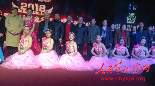 �򲮰�ǩ�������ں��ϻ�������