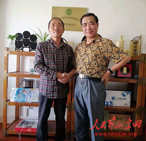 ѧ��������ֺ��ڡ������黳��