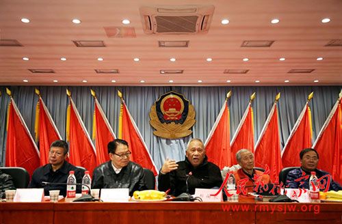 ����������ʫ����½�ʫ�贴��60����Ʒ���ֻᡱ�ھ��ٿ�