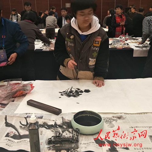 �й�ũ����ҵ����ӭ�´������������ھ��ٰ�