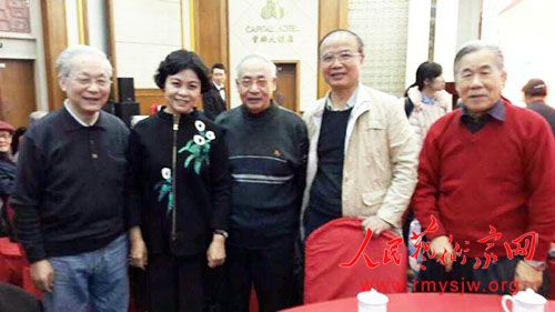 ������ӵ������������