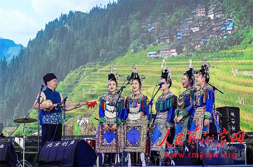 �������߽���������-�������������ڱ������ƿ�Ļ