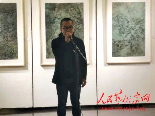 ���ּ�϶�ء�չ���ں��ݺ�®������¡�ؿ�Ļ