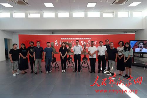 �й�������Ϊ��������ƶ����һ�ߵĻ���������