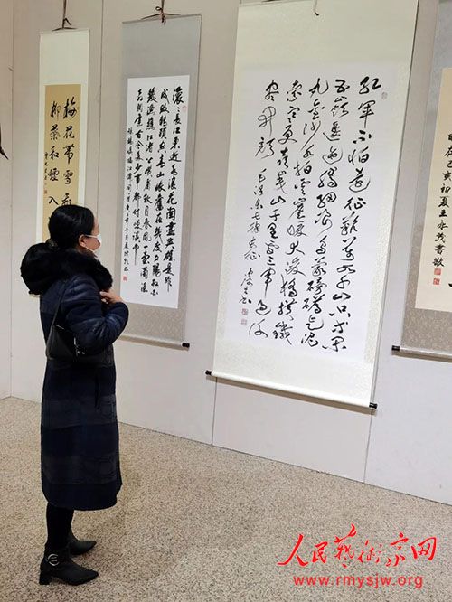 ���в�Ӧ����ϯʯ��ְ���黭��Ʒչ