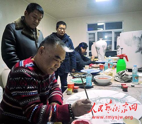 �ֵ�ǫ�����������һ����������Ʒ����