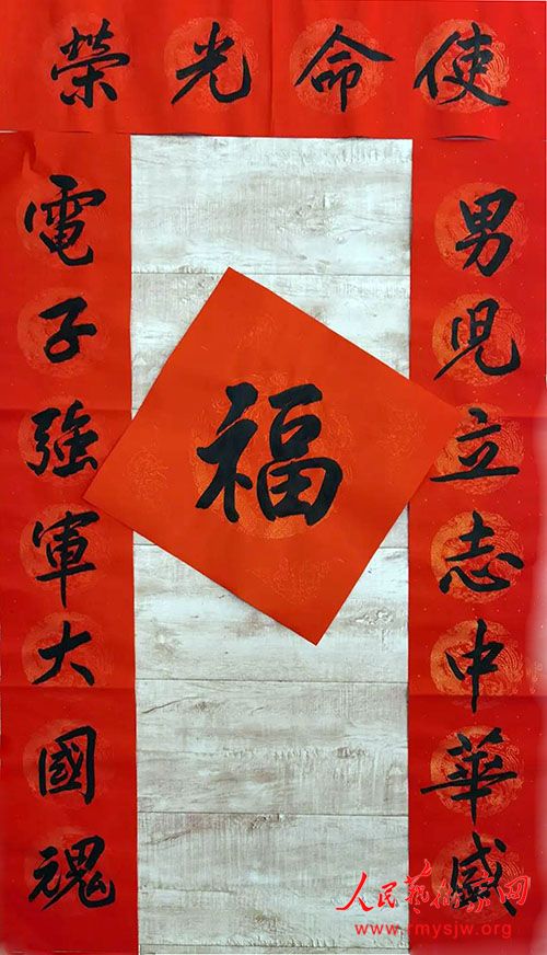 ���в�;���Ļ��͸�ְ��Ⱥ�ڣ������������������