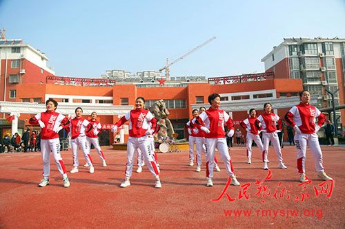 �����ϳǽֵ�����ɫ��ҵ��פ�����Ͼ�С���С���ֵ�����С��ں���