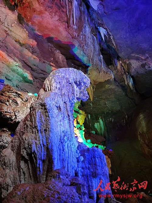 ����ΰ���й��� ϲ�콨�������� �й��������� ��Ʒ��������۶ �Ÿ�����ʯ�򡱲ɷ�ʻ�