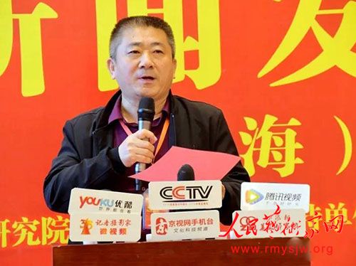 Ũī�黪��    �������һ�����������������绪���黭��䡷���Ϻ������Ļ