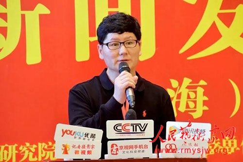 Ũī�黪��    �������һ�����������������绪���黭��䡷���Ϻ������Ļ