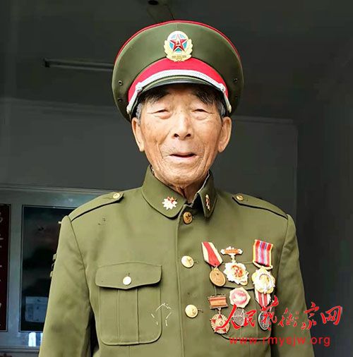 ����: ƽ���ľ��ꡪ���Ի�һ������16��ս�����ϱ�