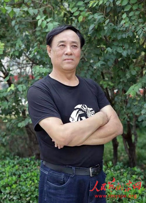 �й�������Э���Ա���ϸչ�װ������Ʒ����