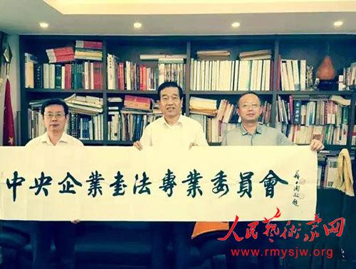 ���в���ӭ���ٸ������¡���īʫ�������