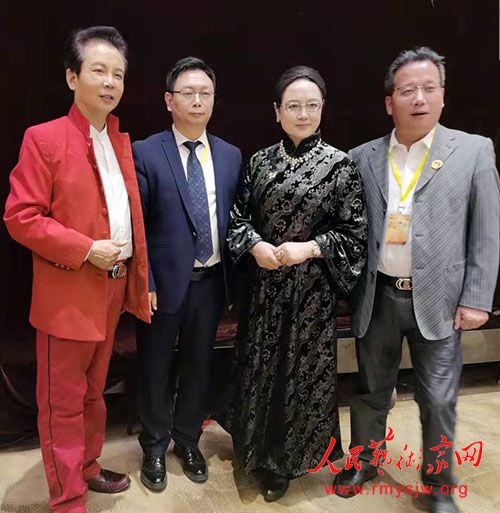 ������������Ա�Ų������������