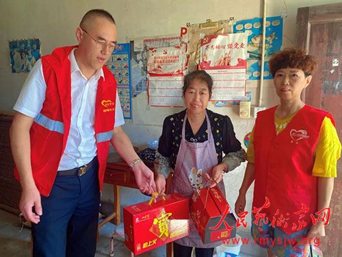 ����������幤:����ů���������һ�𡪡������ͥ��������ж�