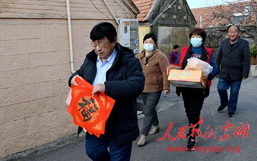 �������Ļ�����߽��ĵ����δ����԰�Ӵ�