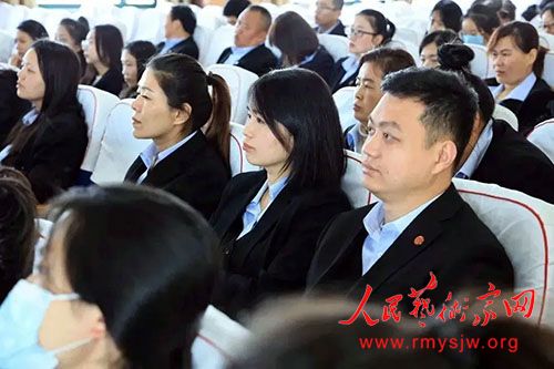 ���ӱ��񡱽̳�������   ����ˮ�Ƕ�����