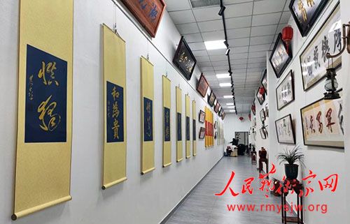 ���ĺ���� ��ī������-������˫ϲ������������������ʽ�ھ�����