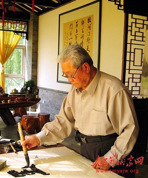 �й��鷨��Э���Ա�������鷨��Ʒ����