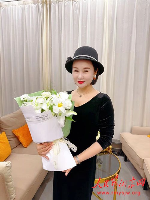 ������Ů��������������鵼ʦ������С��Ůʿ