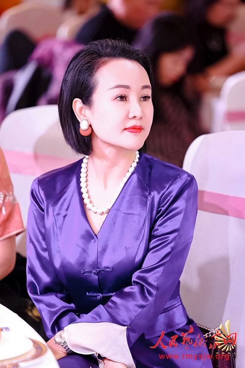 ������Ů��������������鵼ʦ������С��Ůʿ