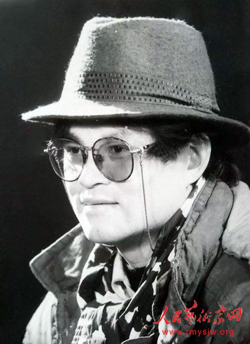 �����£��� �� �� �� ��