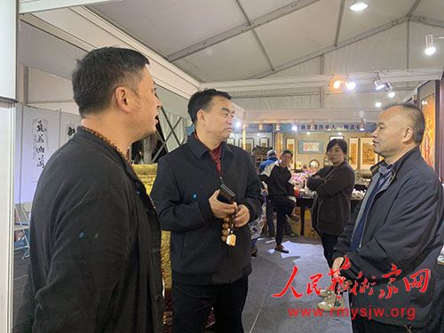 �����Ļ���ҵ������ϯ��������һ�е����������������Һ齭�������մ�����չ������