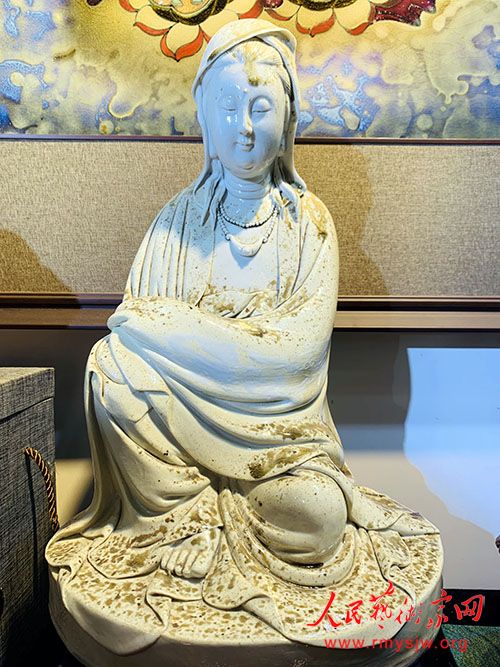 �����Ļ���ҵ������ϯ��������һ�е����������������Һ齭�������մ�����չ������