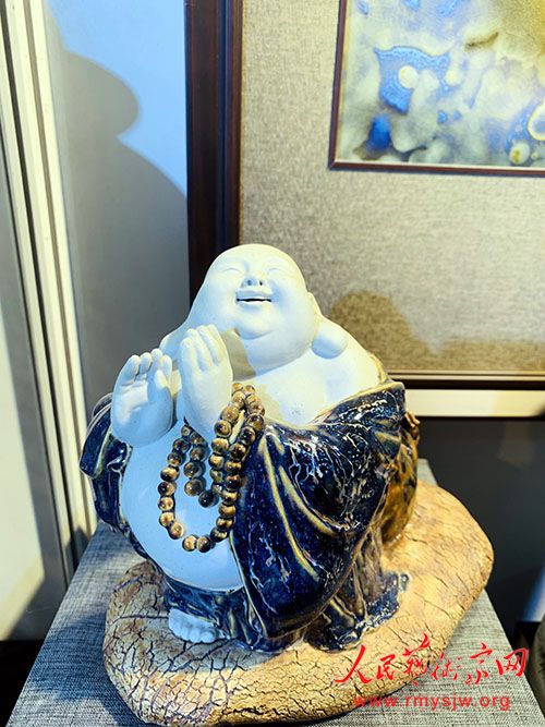 �����Ļ���ҵ������ϯ��������һ�е����������������Һ齭�������մ�����չ������