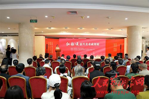 �����촬�̡����������ɹ�չ���ھ���Ļ