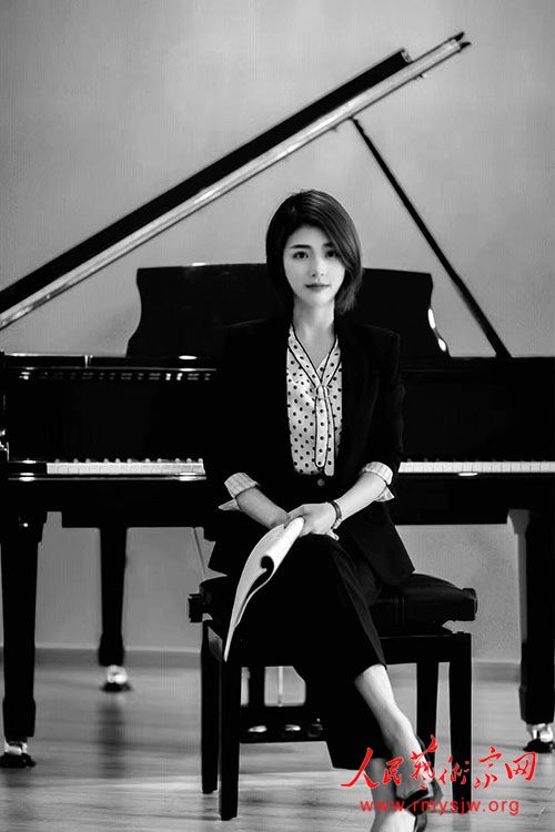 �ټ�֮�ϣ�����֮�䣺������ټ�Ҷ�Ƶ��������¶�