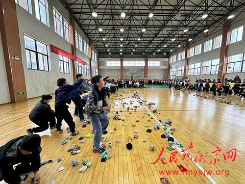 ���֡��ġ����飺�㽭���볤��Сѧ��չ��ɳ������ս������������������